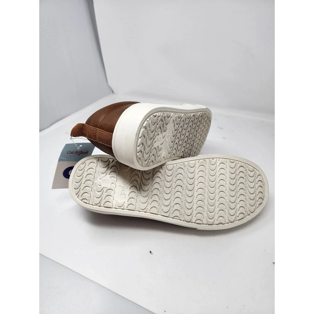 Cat & Jack Boys Slip On Sneakers Brown Faux Leather Casual Size 6